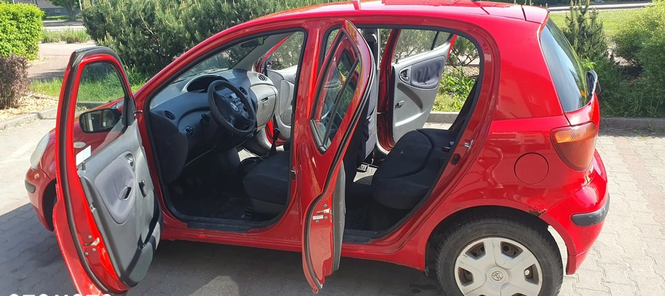 Toyota Yaris cena 4551 przebieg: 340000, rok produkcji 2004 z Debrzno małe 22